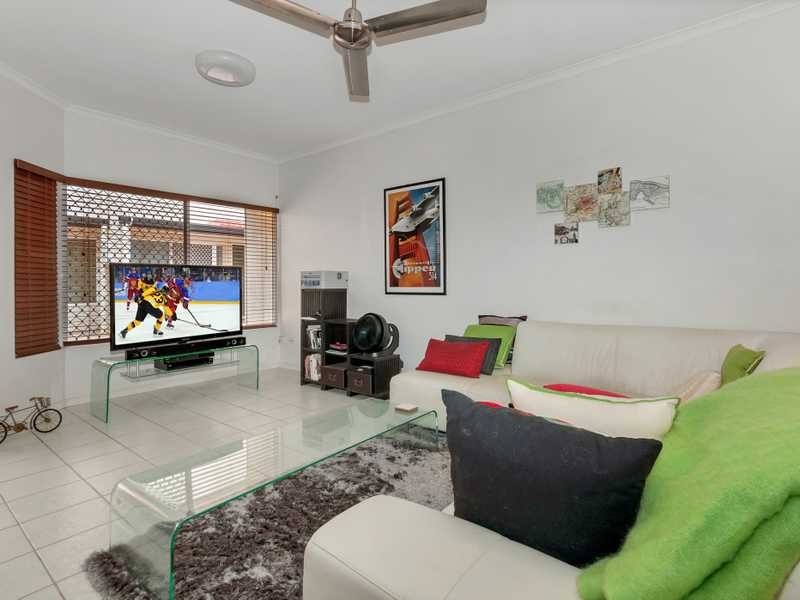 3/67 Digger Street, Cairns North QLD 4870