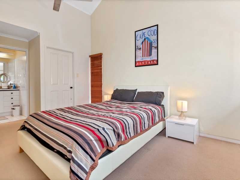 3/67 Digger Street, Cairns North QLD 4870