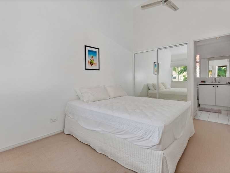 3/67 Digger Street, Cairns North QLD 4870