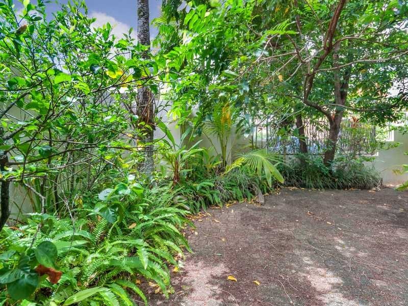 3/67 Digger Street, Cairns North QLD 4870