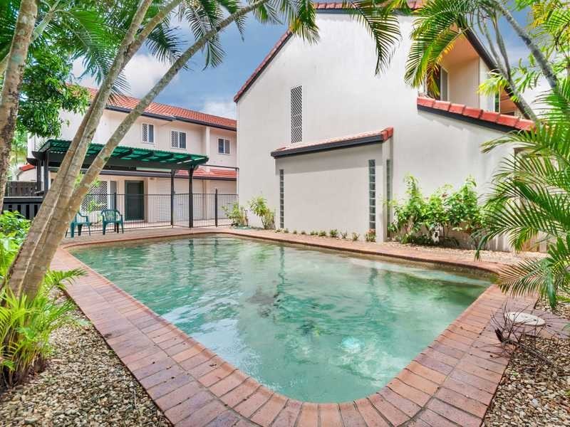 3/67 Digger Street, Cairns North QLD 4870