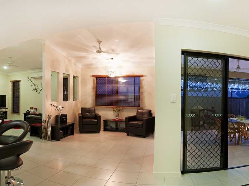 102 Fitzmaurice Drive, Bentley Park QLD 4869