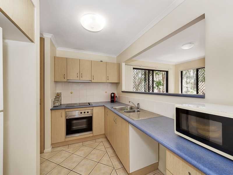 1/14 Advance Place, Sunrise Beach QLD 4567