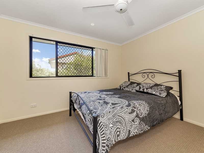 1/14 Advance Place, Sunrise Beach QLD 4567