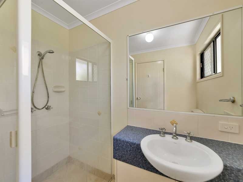1/14 Advance Place, Sunrise Beach QLD 4567