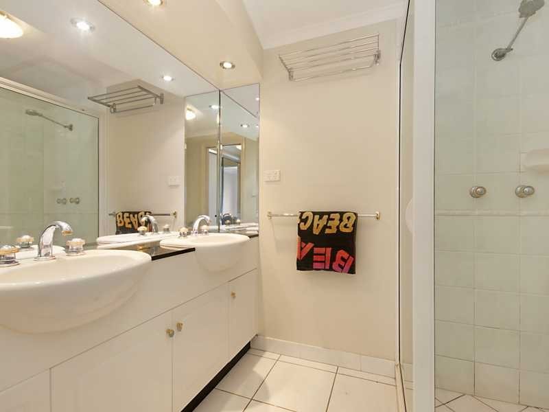 5/291 Esplanade, Cairns North QLD 4870