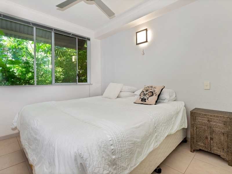 4/6-8 Triton Street, Palm Cove QLD 4879