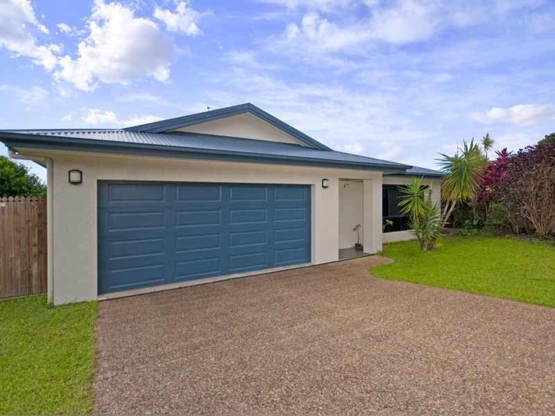 4 Nell Close, Kanimbla QLD 4870