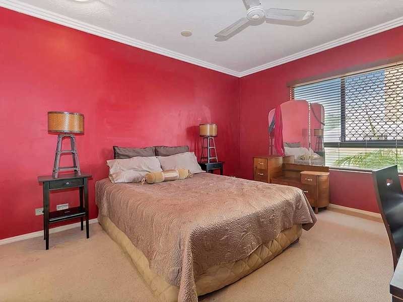 402/3 Abbott Street, Cairns City QLD 4870