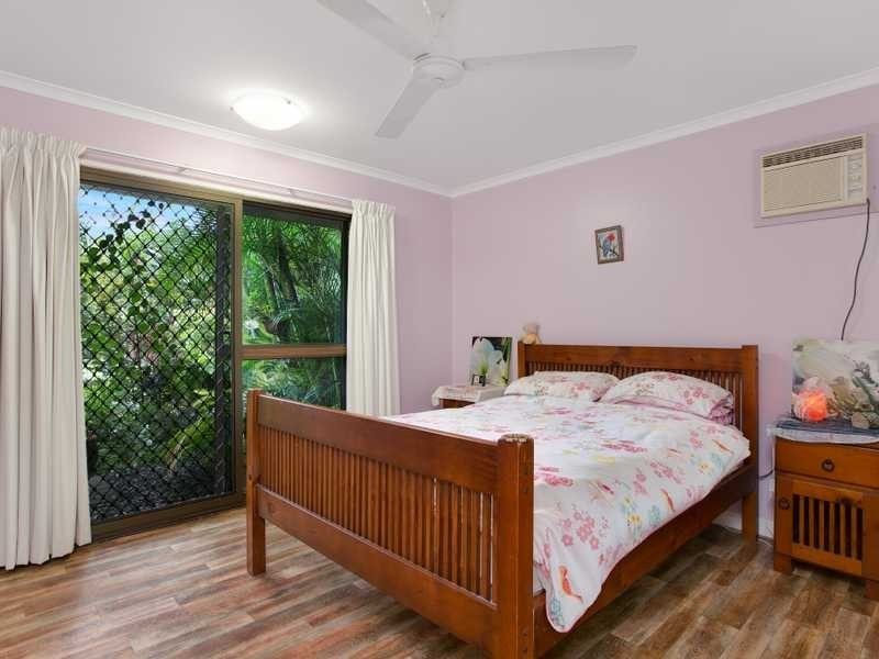 8/23 Woodward Street, Edge Hill QLD 4870