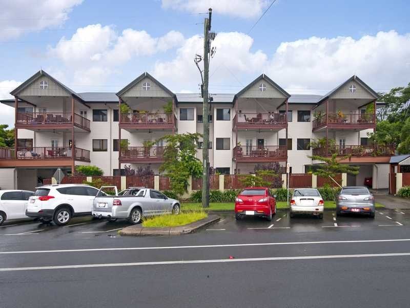 4/378 Mcleod Street, Cairns North QLD 4870