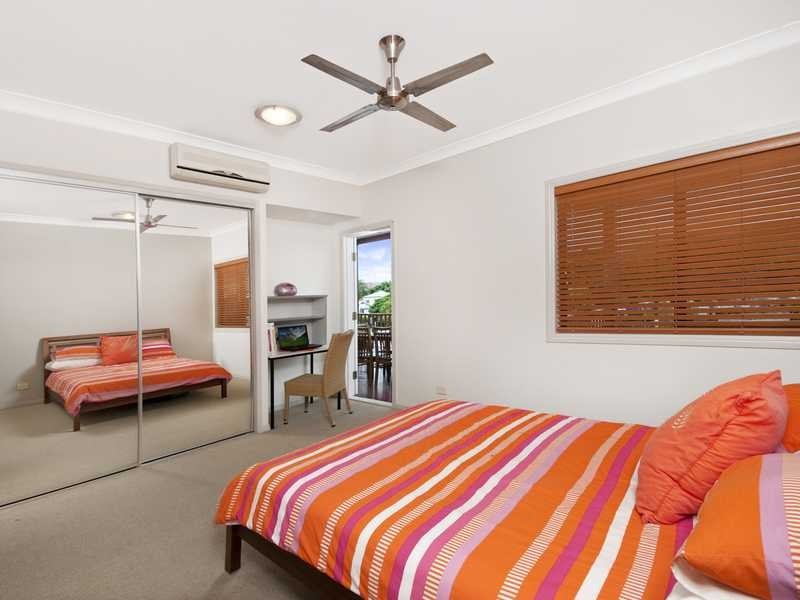 4/378 Mcleod Street, Cairns North QLD 4870