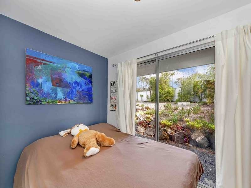 7 Rainbow Crescent, Sunrise Beach QLD 4567