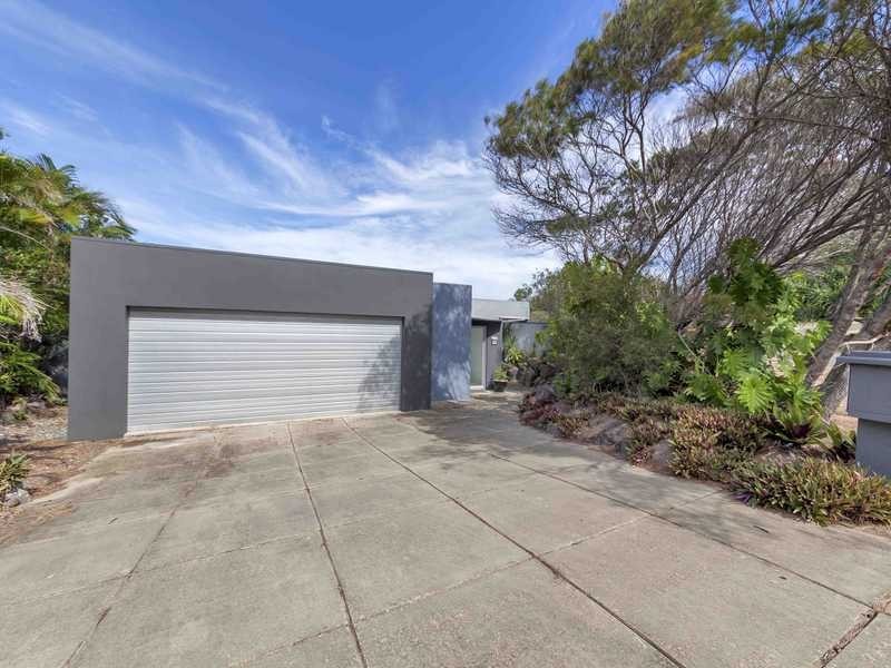 7 Rainbow Crescent, Sunrise Beach QLD 4567