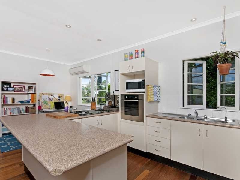 9 Cavendish Street, Earlville QLD 4870