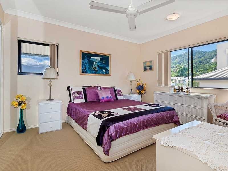 9/111 Collins Avenue, Edge Hill QLD 4870