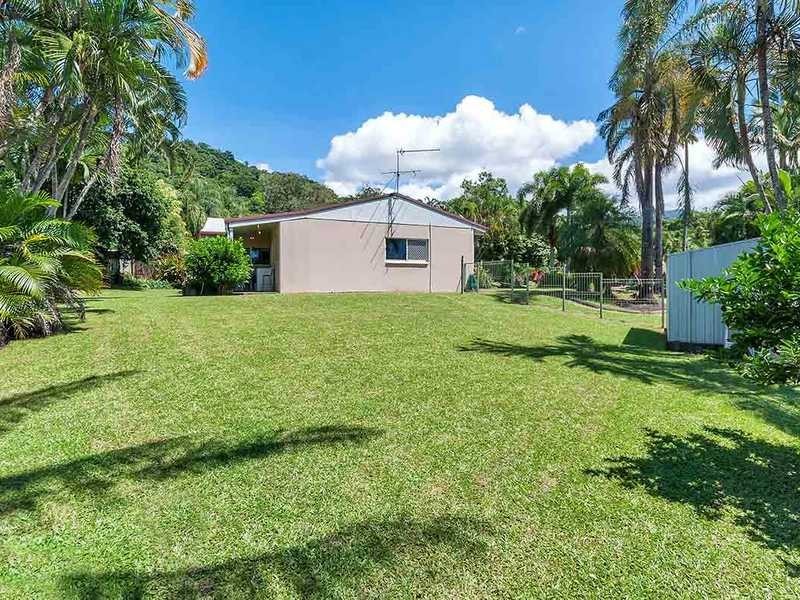 4 Delta View Close, Freshwater QLD 4870