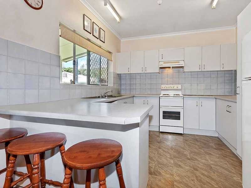 4 Delta View Close, Freshwater QLD 4870