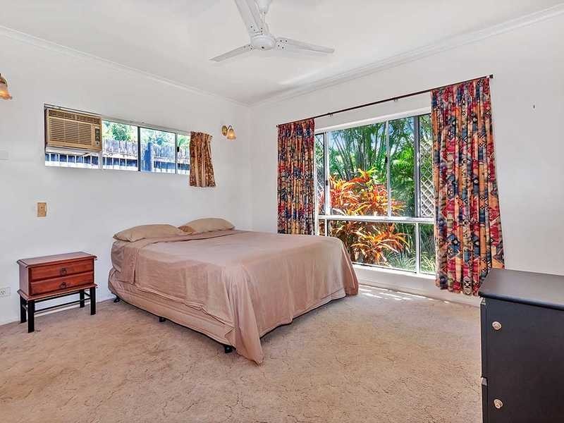 4 Delta View Close, Freshwater QLD 4870