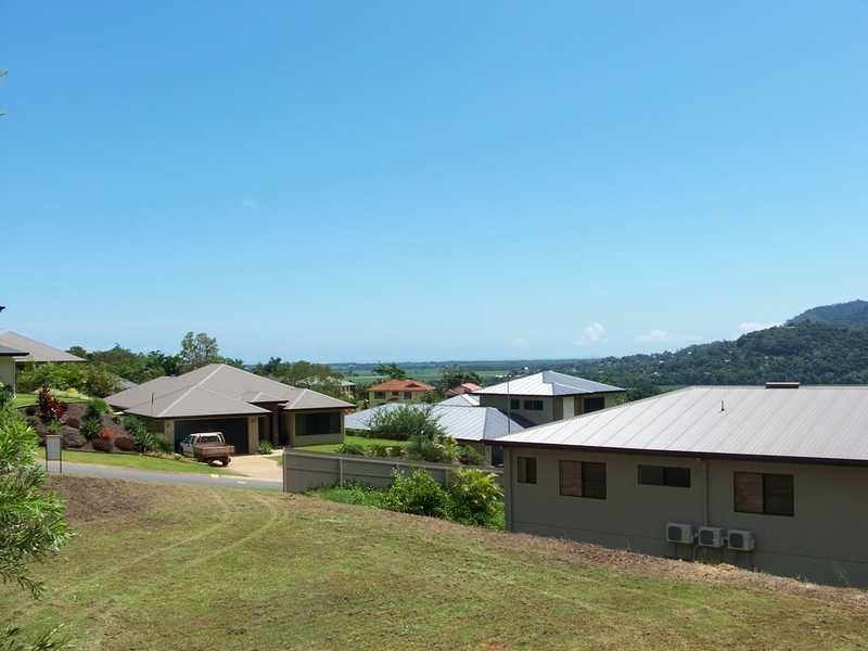 47 Flindersia Street, Redlynch QLD 4870