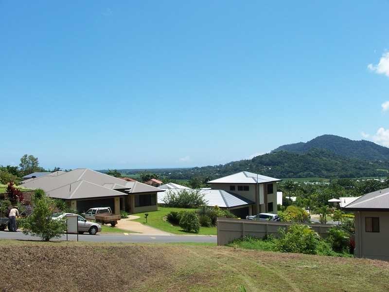 47 Flindersia Street, Redlynch QLD 4870