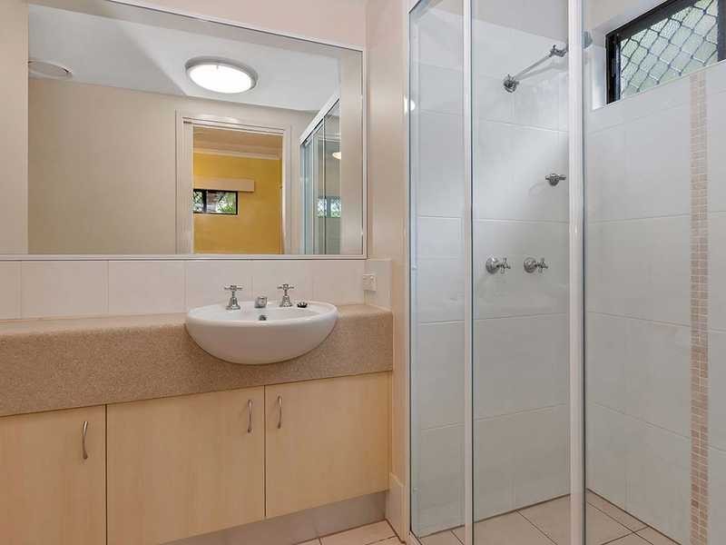 5/423-427 Draper Street, Parramatta Park QLD 4870