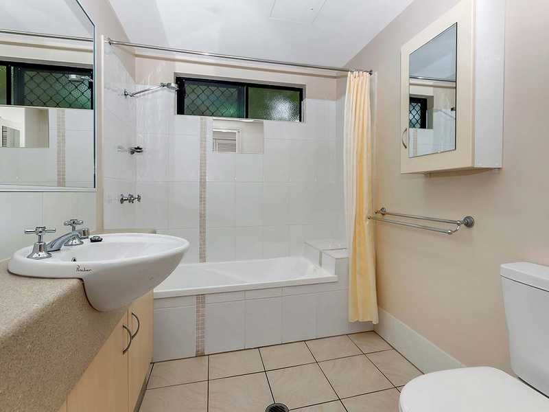 5/423-427 Draper Street, Parramatta Park QLD 4870