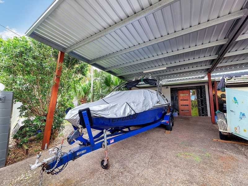 16 Dame Patti Drive, Sunrise Beach QLD 4567