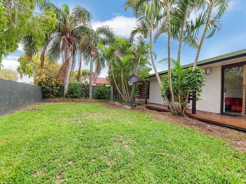 16 Dame Patti Drive, Sunrise Beach QLD 4567
