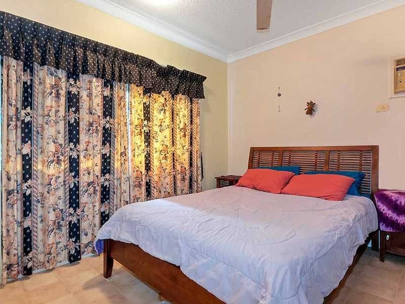 4/361 Mcleod Street, Cairns North QLD 4870