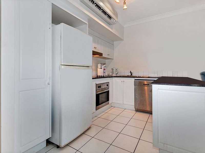 7/293 Esplanade, Cairns North QLD 4870