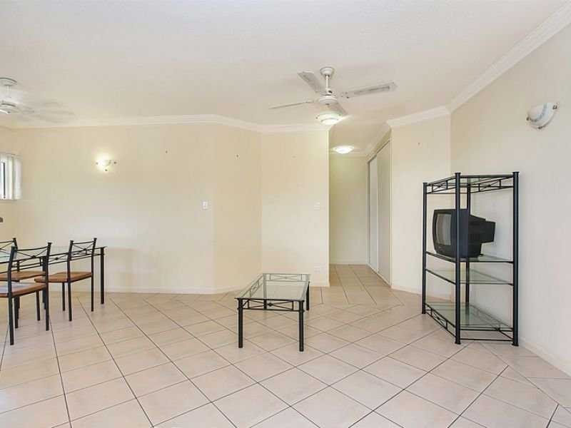 3/30 Oliva Street, Palm Cove QLD 4879