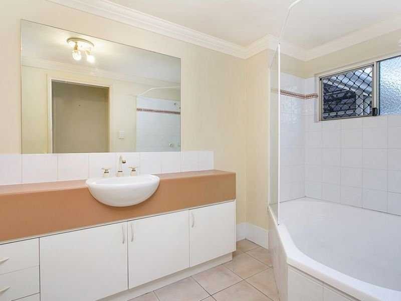 3/30 Oliva Street, Palm Cove QLD 4879