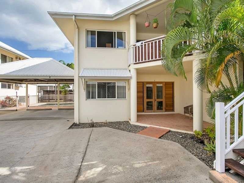 3/30 Oliva Street, Palm Cove QLD 4879