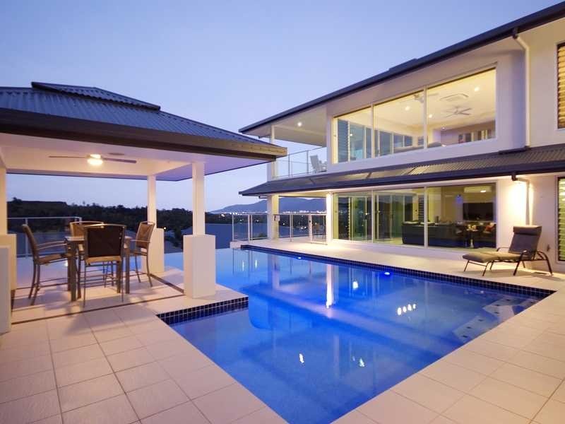 12 Trumpeter Street, Kanimbla QLD 4870