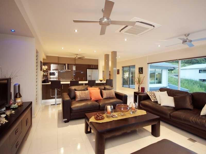 12 Trumpeter Street, Kanimbla QLD 4870