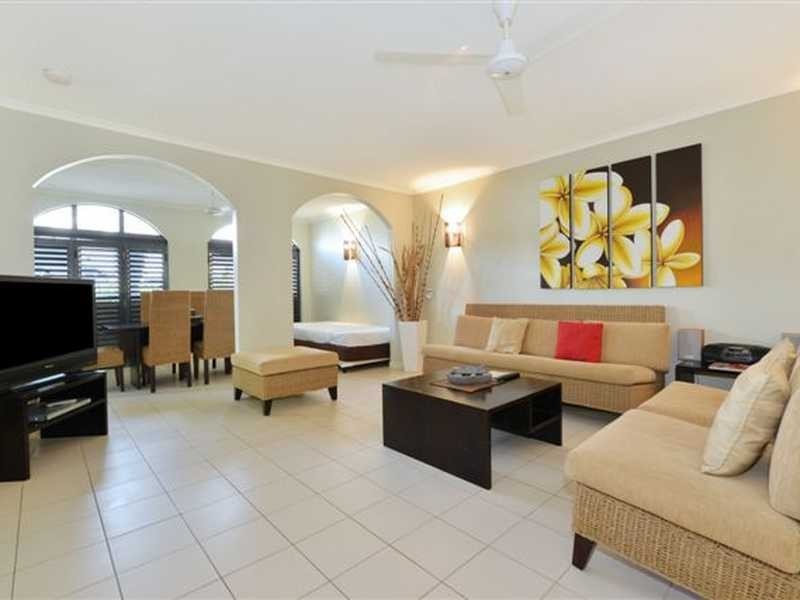 81-85 Cedar Road, Palm Cove QLD 4879