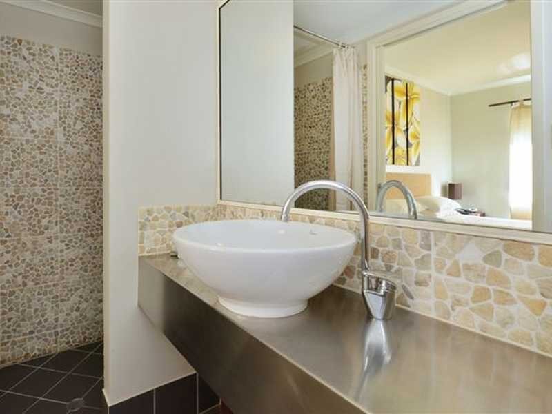 81-85 Cedar Road, Palm Cove QLD 4879