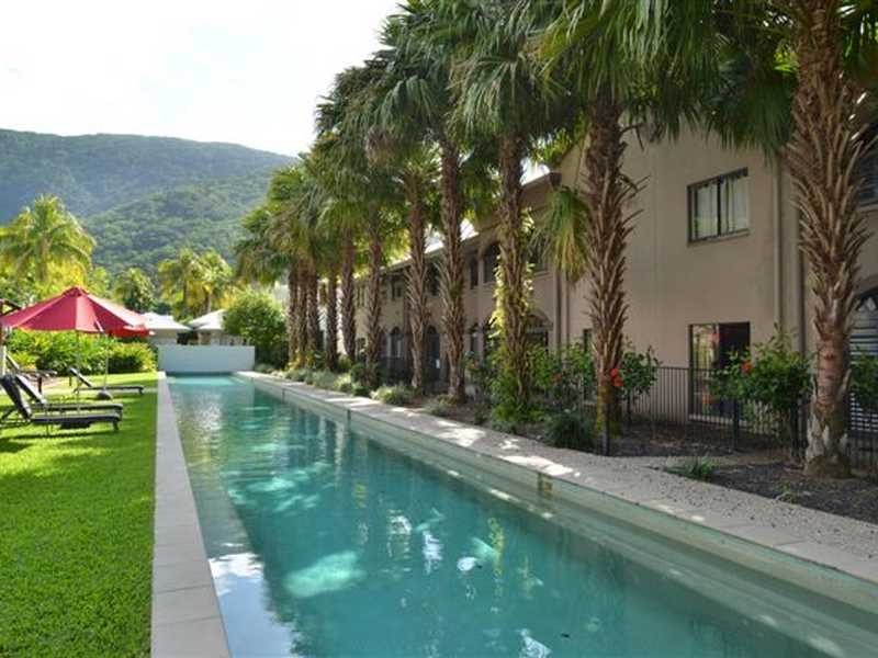 81-85 Cedar Road, Palm Cove QLD 4879