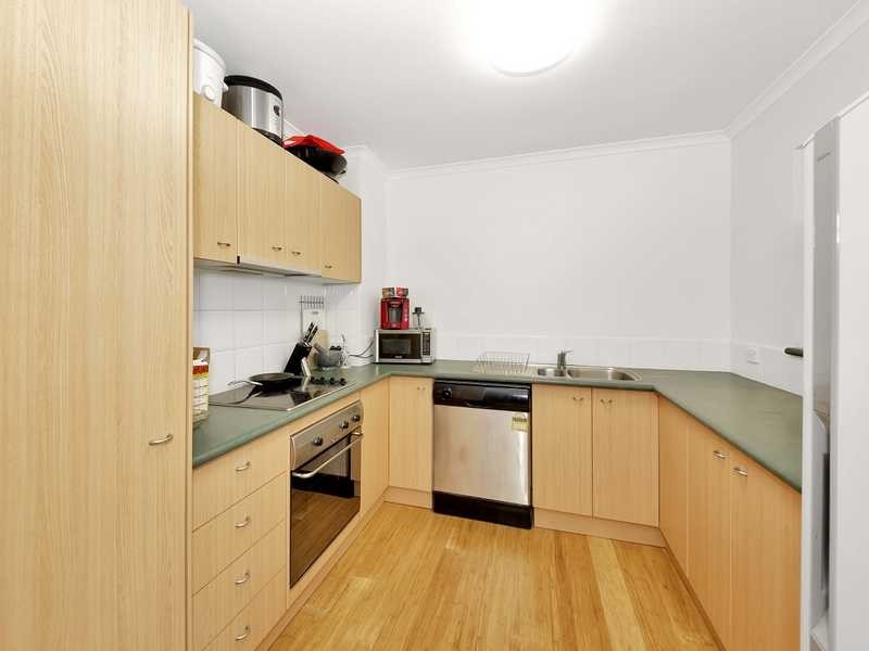 4/9 Beacon Court, Sunrise Beach QLD 4567