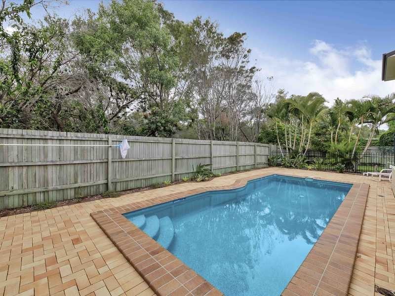 4/9 Beacon Court, Sunrise Beach QLD 4567
