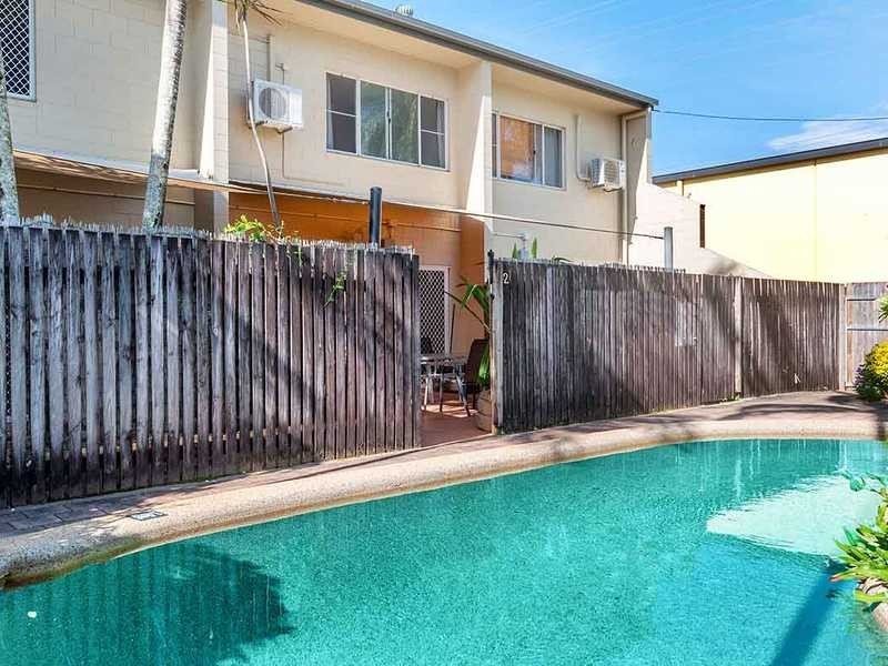2/112 Aumuller Street, Bungalow QLD 4870
