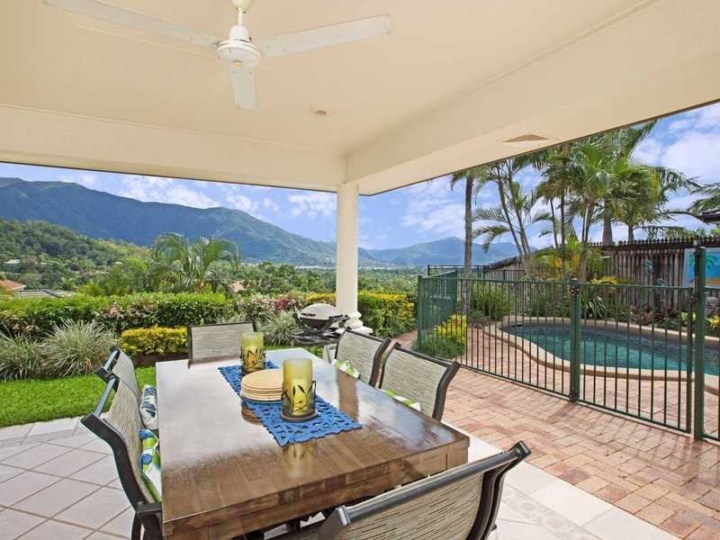 17 Greenock Way, Brinsmead QLD 4870
