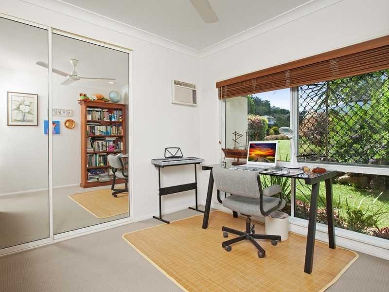 17 Greenock Way, Brinsmead QLD 4870