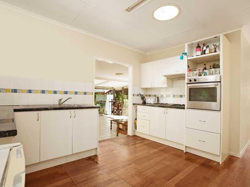 108 Machans Beach Road, Machans Beach QLD 4878