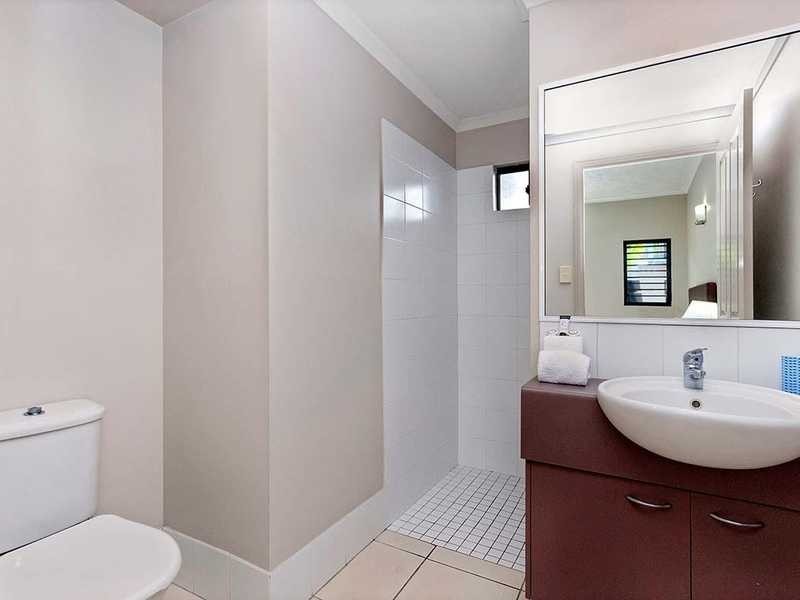 1035 & 1036/3-11 Water Street, Cairns City QLD 4870