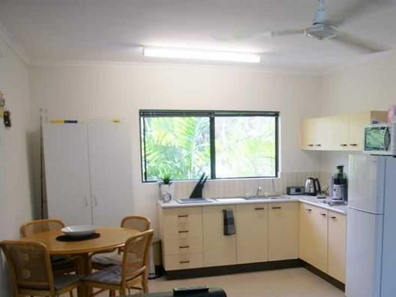 15/21-25 Cedar Road, Palm Cove QLD 4879
