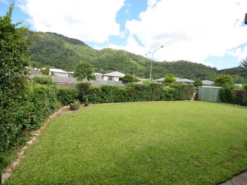 5 Sailfish Close, Kanimbla QLD 4870