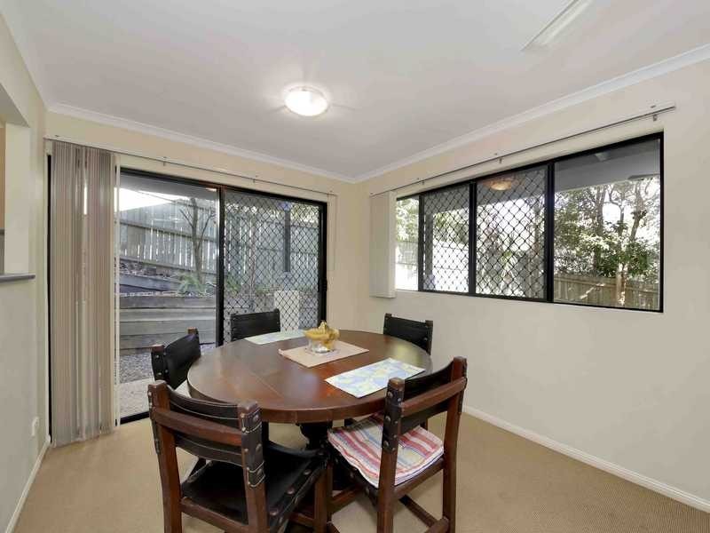 14 Advance Place, Sunrise Beach QLD 4567