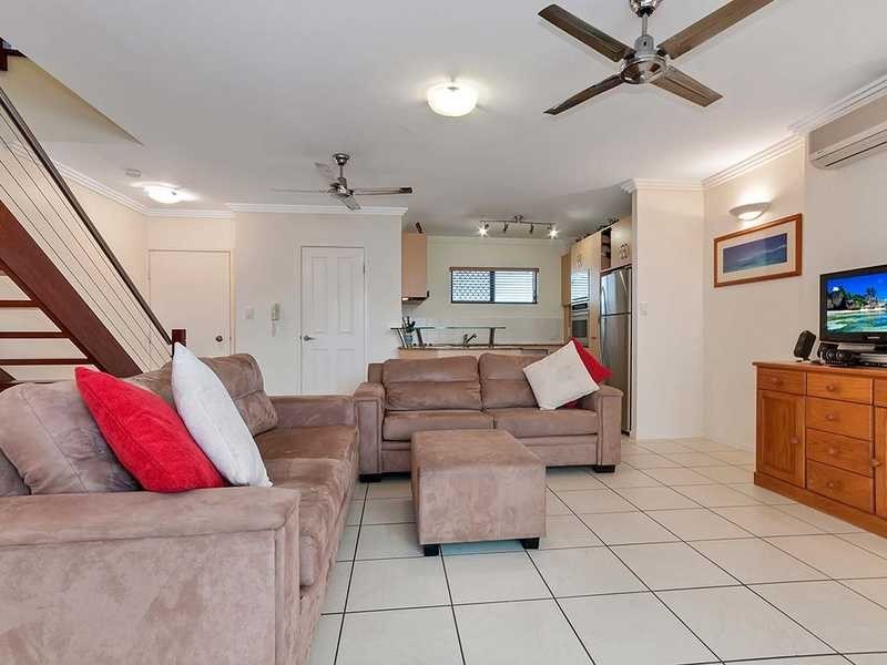 11/77 Spence Street, Cairns City QLD 4870